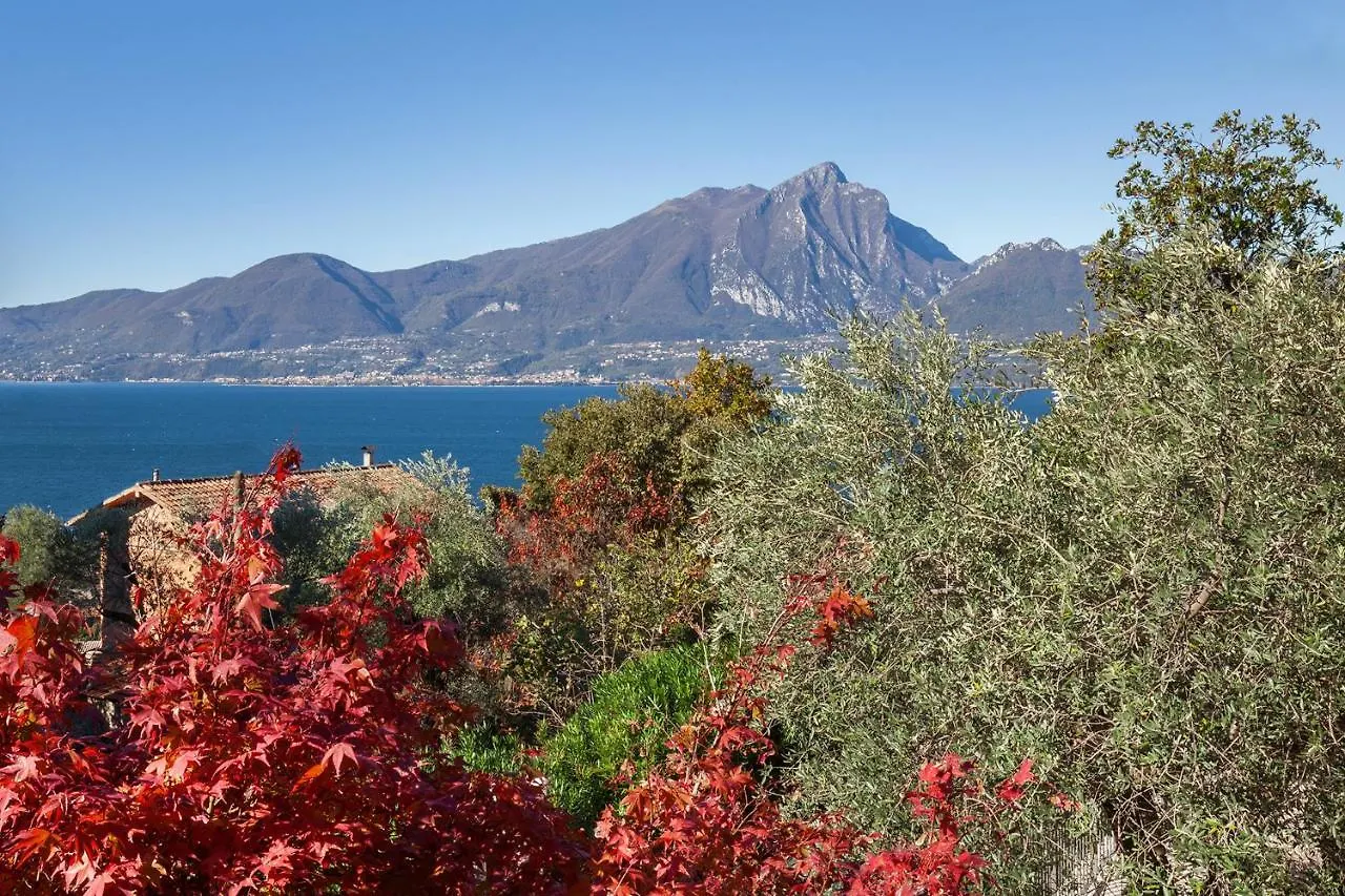 Villa Loncrino, First Floor Apartment Torri Del Benaco