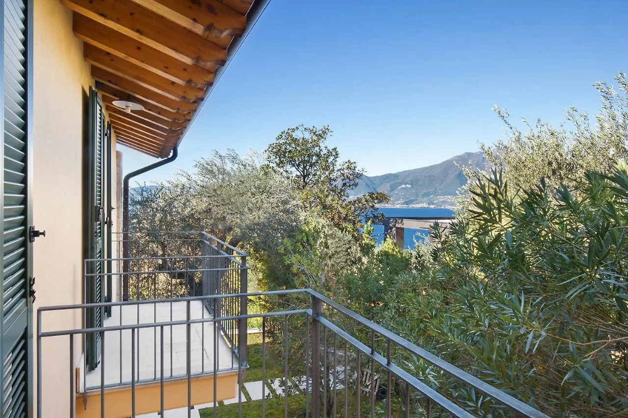 Villa Loncrino, First Floor Apartment Torri Del Benaco 0*,