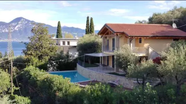 Ferienhaus Villa Loncrino, First Floor Apartment Torri Del Benaco